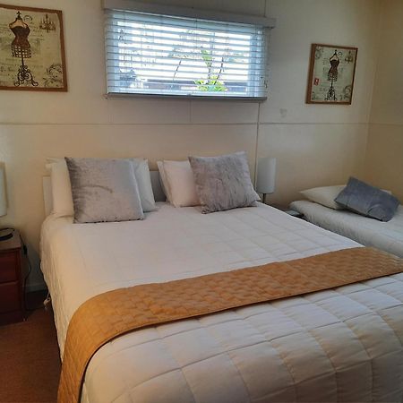 Alfa Boutique Motel Paihia Bagian luar foto