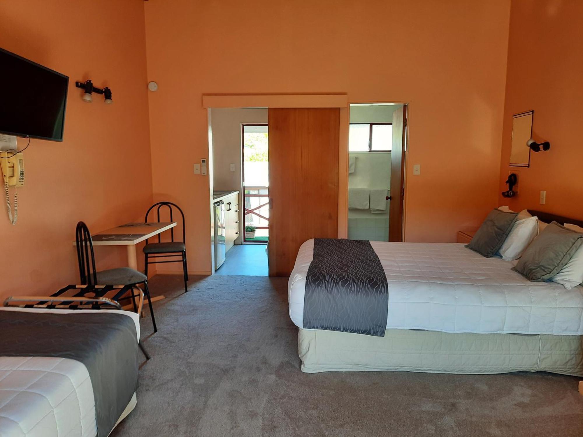 Alfa Boutique Motel Paihia Bagian luar foto